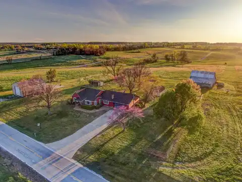 813 S Dade 251, Ash Grove, MO 65604