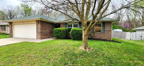 3499 S Millbrook Avenue, Springfield, MO 65807