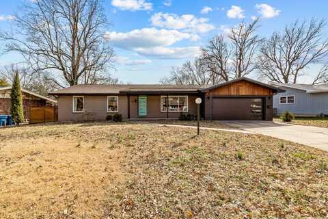 1902 E Mimosa Street, Springfield, MO 65804