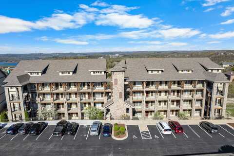 123 Royal Vista Drive, Branson, MO 65616