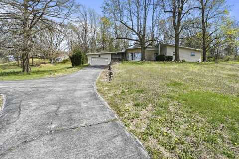 702 W Hubble Drive, Marshfield, MO 65706