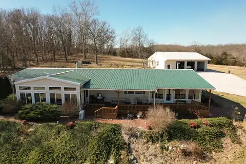 2351 Severs Road, Seymour, MO 65746