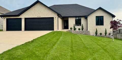 2236 N Citation Avenue, Springfield, MO 65802