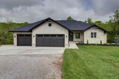 385 Plumtree Drive, Ozark, MO 65721
