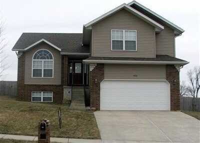 800 W Snider Street, Ozark, MO 65721