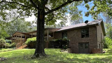 264 County Road 1130, Willow Springs, MO 65793