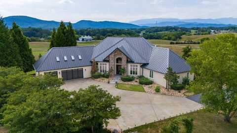 2640 E Walnut Grove Road, Sevierville, TN 37876