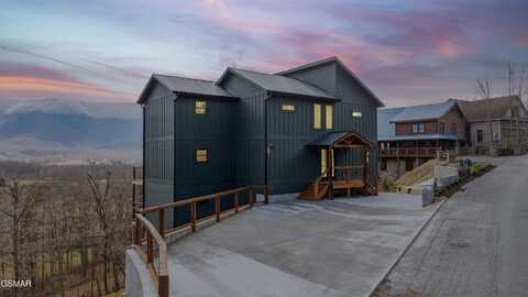 3540 Mountain Tyme Way, Sevierville, TN 37862