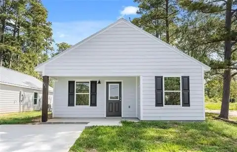 211 N GLADYS Street, Leesville, LA 71446