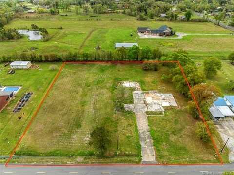 2022 Gay Drive, Sulphur, LA 70665
