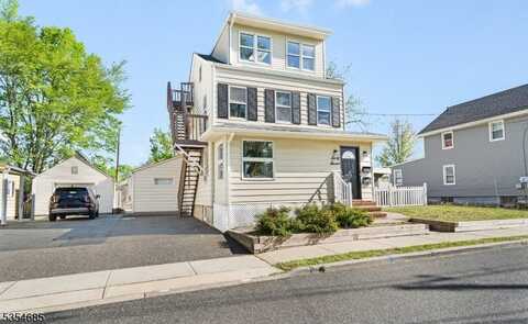 67 Canal St, Raritan, NJ 08869