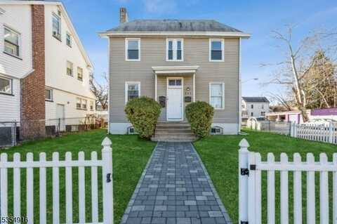 297 Rhode Island Ave, East Orange, NJ 07018