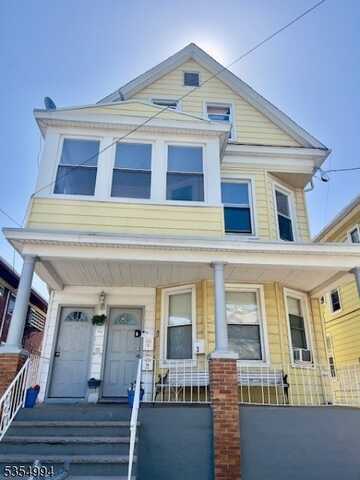 531 Monroe Ave, Elizabeth, NJ 07201
