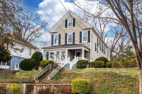 31 Paterson Ave, Clifton, NJ 07014