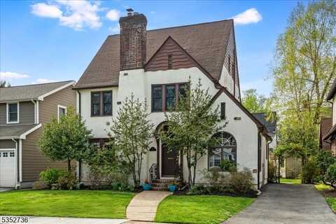 22 Spencer Rd, Glen Ridge, NJ 07028