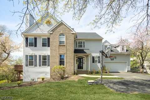 28 Liberty Ridge Rd, Bernardsville, NJ 07920