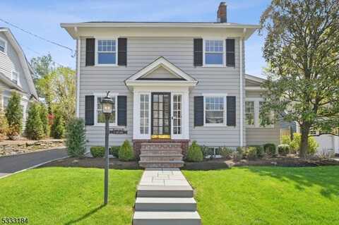 5 Lee Ave, Madison, NJ 07940