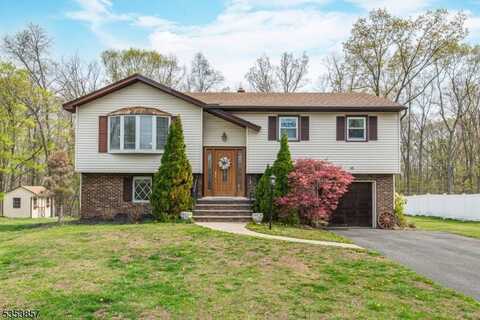 24 Glencrest Dr, Hampton, NJ 07860