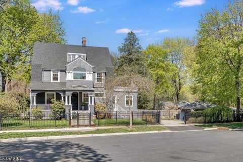 80 Sherman Ave, Glen Ridge, NJ 07028