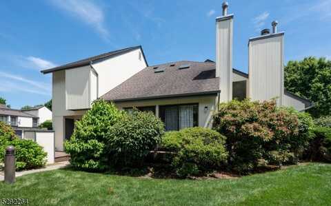 221 Arrowood Way Condo, Bernardsville, NJ 07920