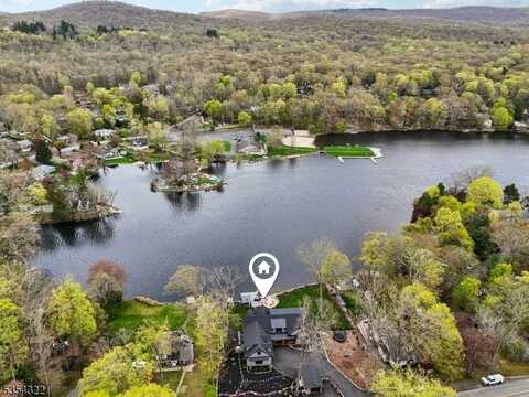 259 Cupsaw Dr, Ringwood, NJ 07456