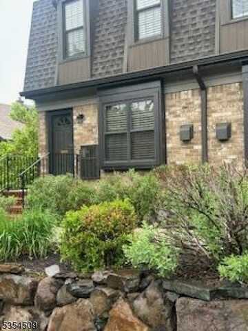 181 LONG HILL, Little Falls, NJ 07424