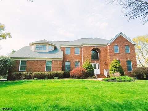 12 Hills Dr, Montgomery Twp., NJ 08502