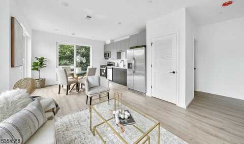 15 S 13Th St, Newark, NJ 07107
