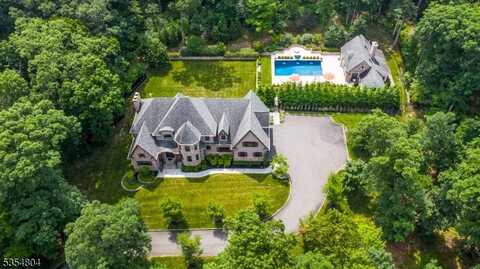 113 Valley Dr, Watchung, NJ 07069