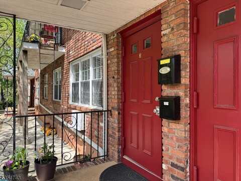 180 Highland Ave, Clifton, NJ 07011