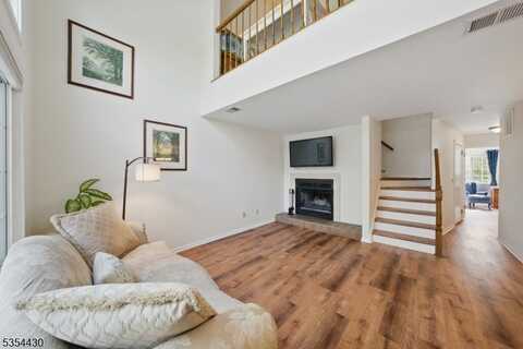 56 Academy Court, Bedminster, NJ 07921