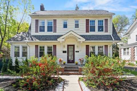 152 Heywood Ave, Orange, NJ 07050
