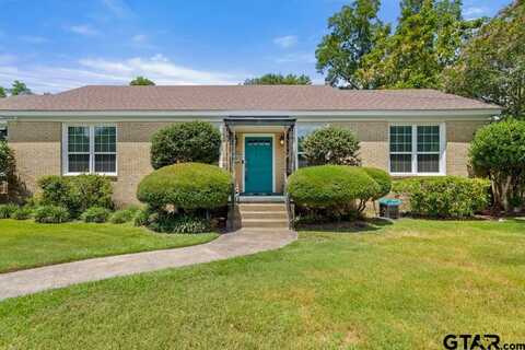 1413 Augusta Ave., Tyler, TX 75701