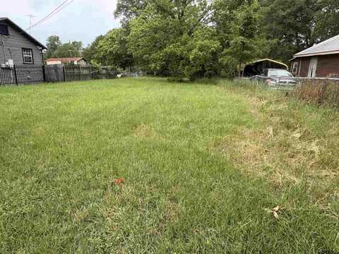 2120 N Gaston, Tyler, TX 75706