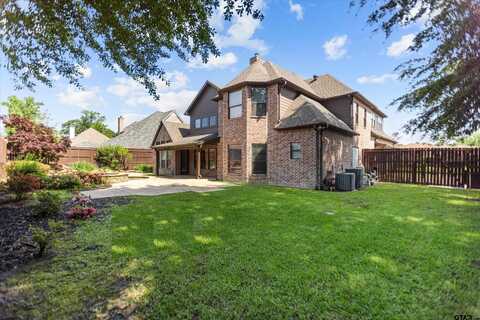 2312 Pinehurst Dr, Tyler, TX 75703