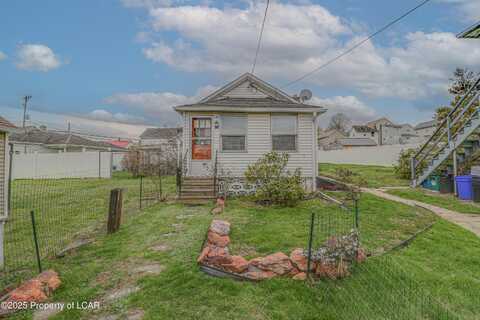 107 Smith Street, Dupont, PA 18641