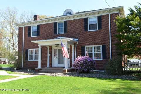 11 Spruce Street, Mountain Top, PA 18707