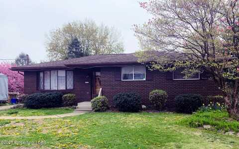 55 W 1st Street, Larksville, PA 18651