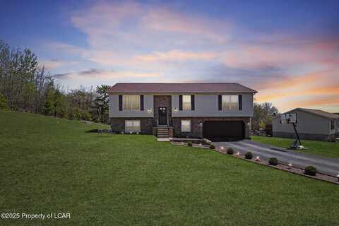 33 Sunset Drive, Hazle Twp, PA 18201