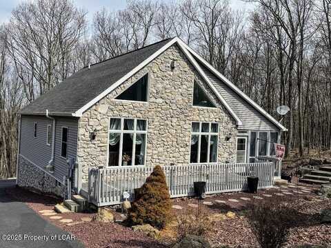 471 Turnberry Lane, Hazle Twp, PA 18202