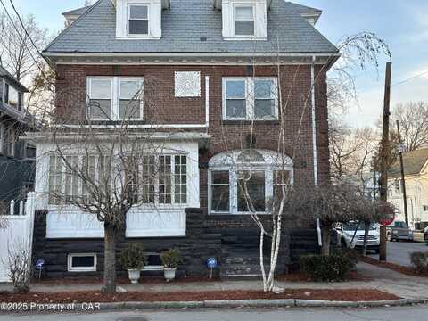 533 S Franklin Street, Beach Haven, PA 18702