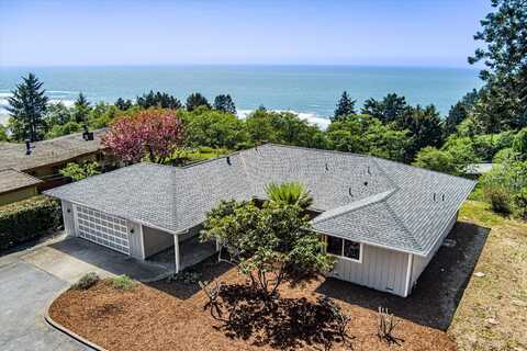 609 Ferncrest Road, Trinidad, CA 95570