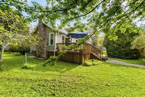 307 Fernbridge Drive, Fortuna, CA 95540