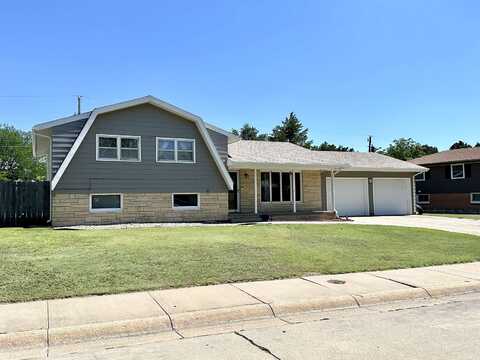2920 Skyline, Hays, KS 67601