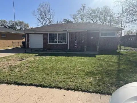 1104 N Park, Hoisington, KS 67544