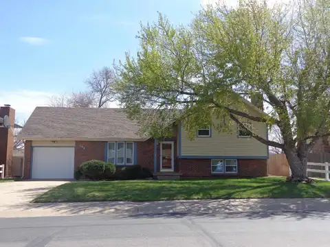 104 W 37th, Hays, KS 67601