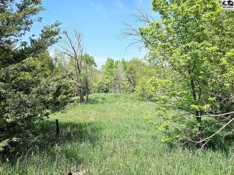 1429 E 1st St, McPherson, KS 67460