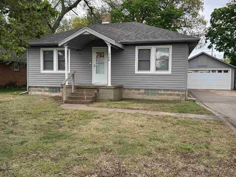 1208 S Grand, Lyons, KS 67554