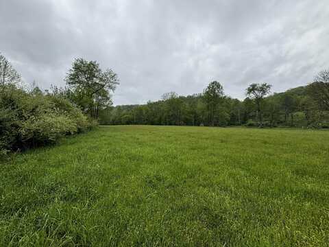 2951 McComas Rd, Barboursville, WV 25504