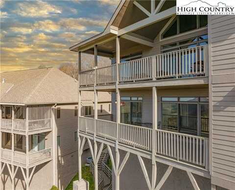 335 Pleasant View Drive, Sugar Mountain, NC 28604